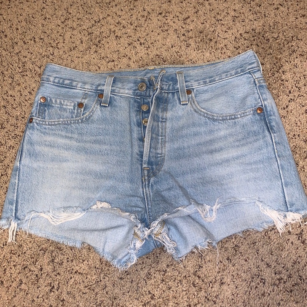 Levi Jean Shorts